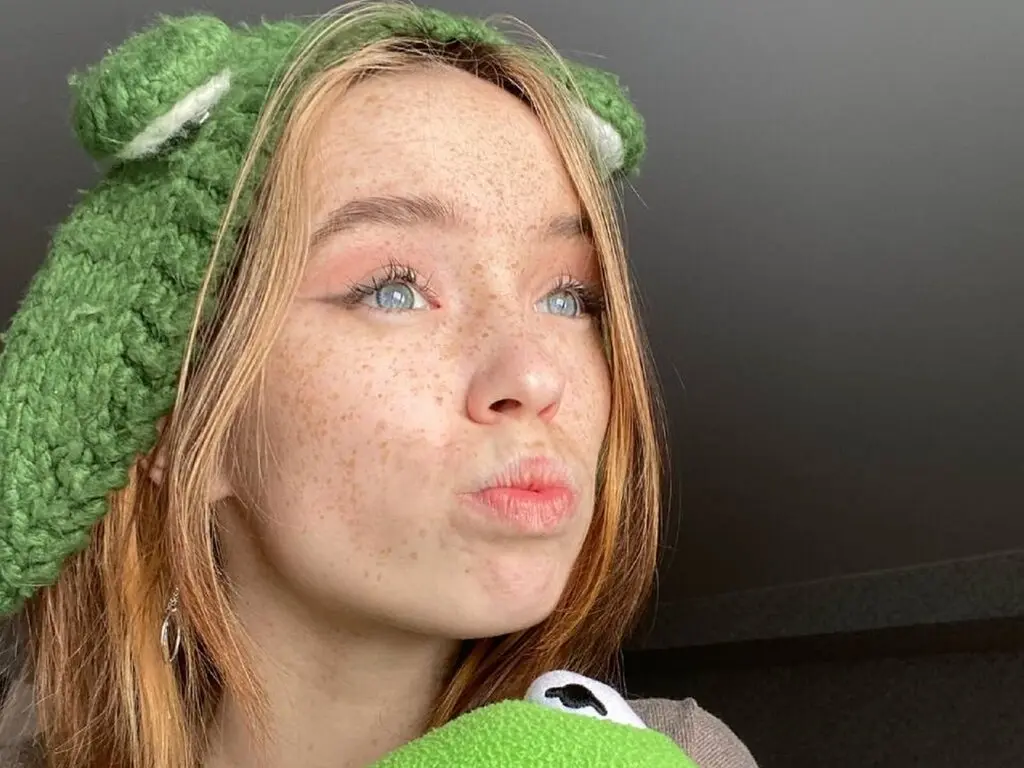AliciaMarshall's live cam