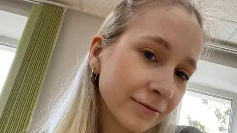 BrittleDorget's live cam