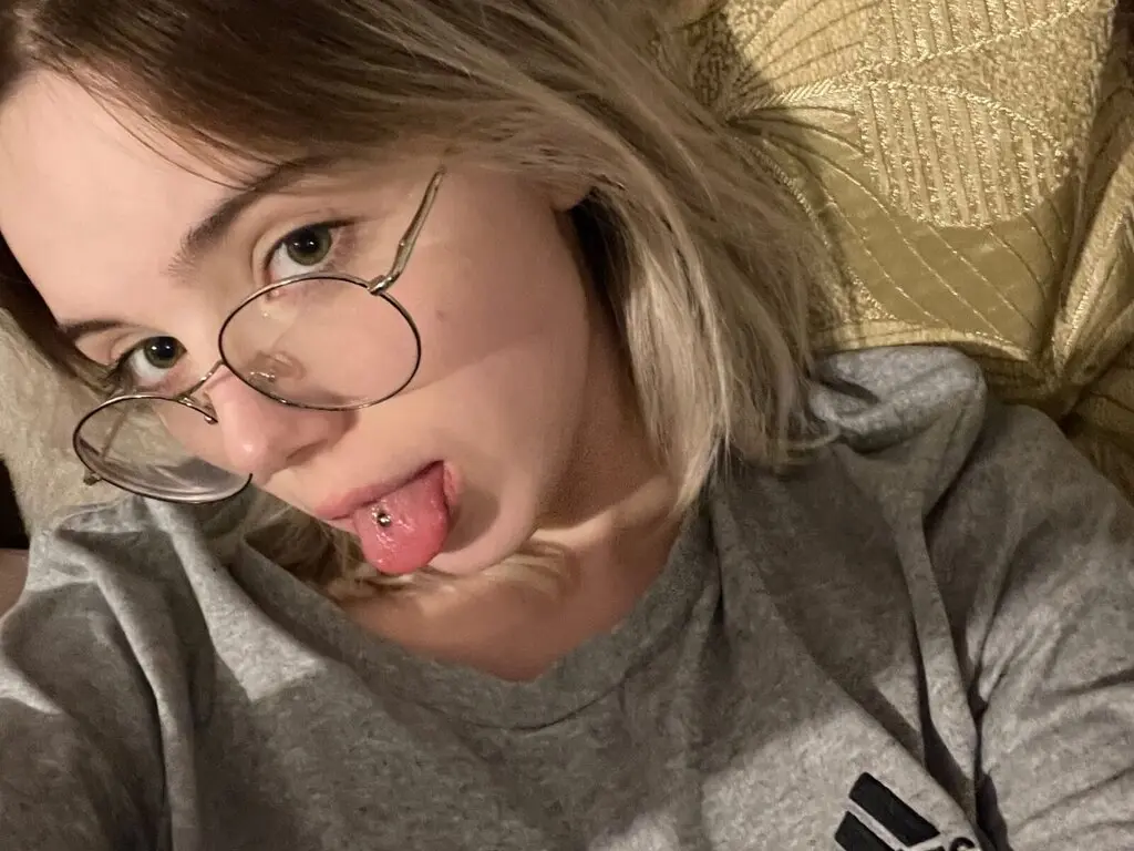 ElizabetSwan's live cam