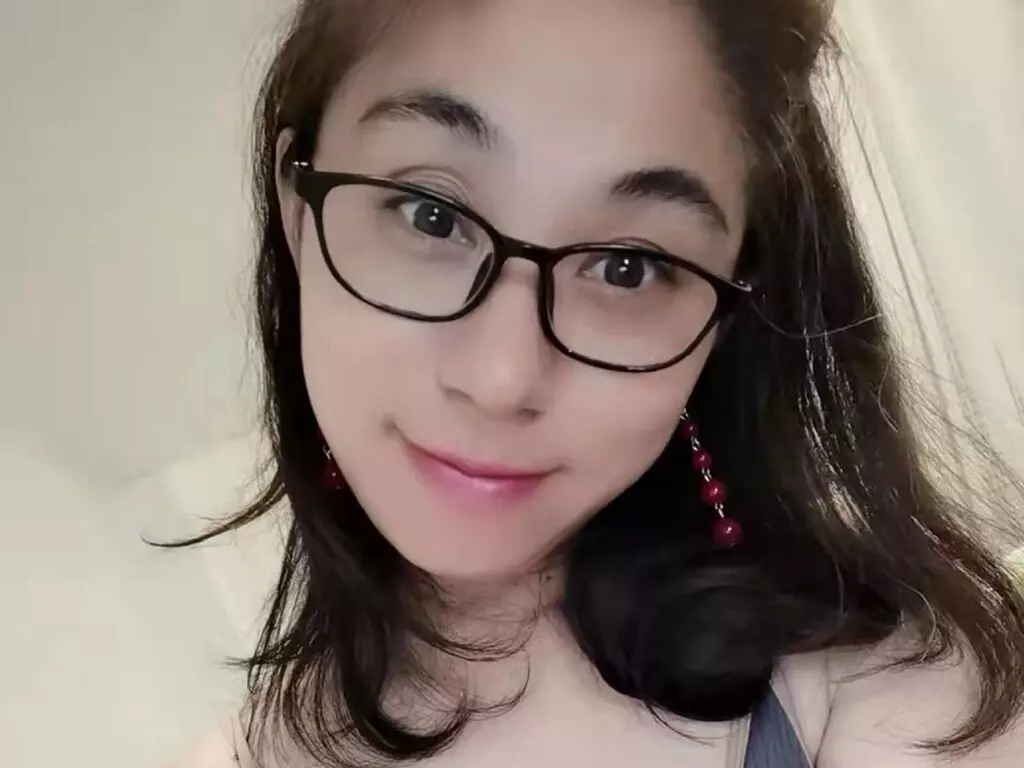 LiuXiaoling's live cam