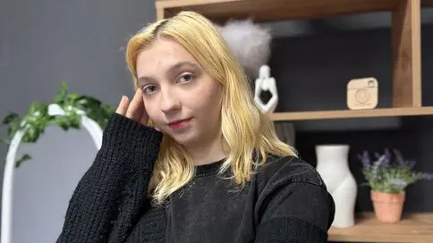 NoreenHence's live cam