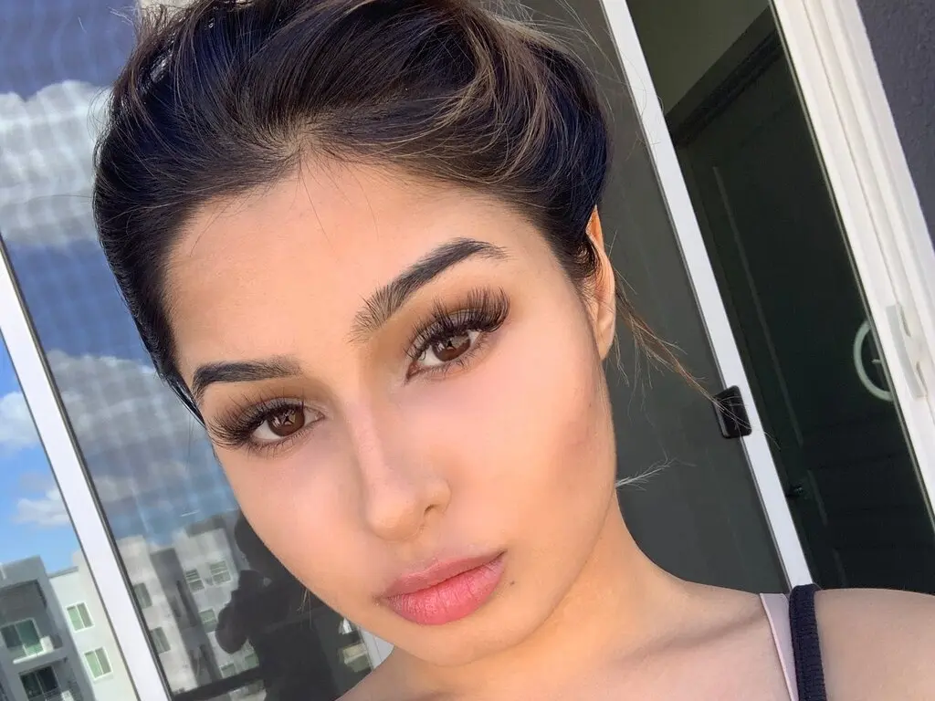 RachelKhatt's live cam