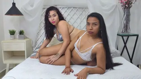 SusanAndAnna's live cam